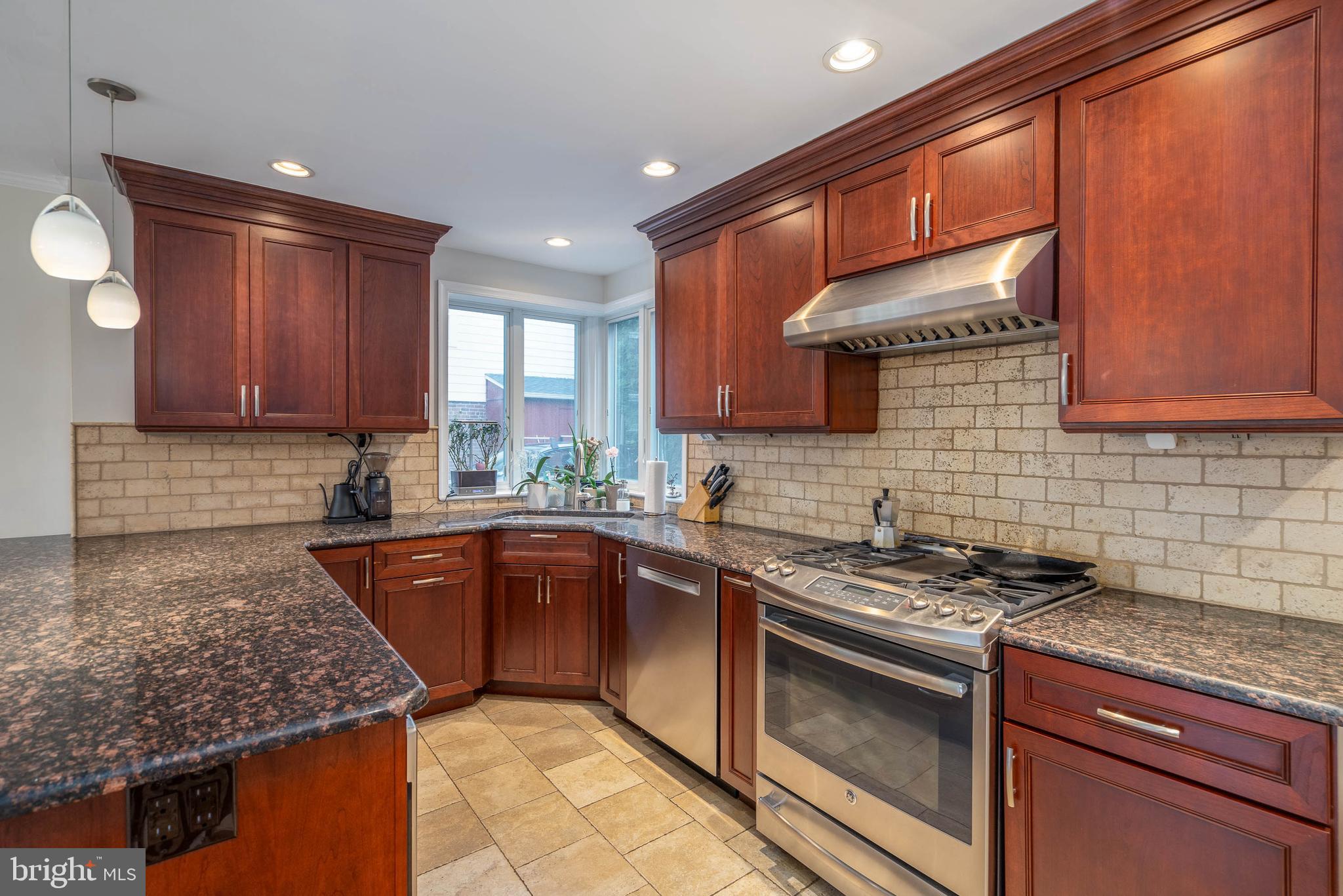 544 Winding Way