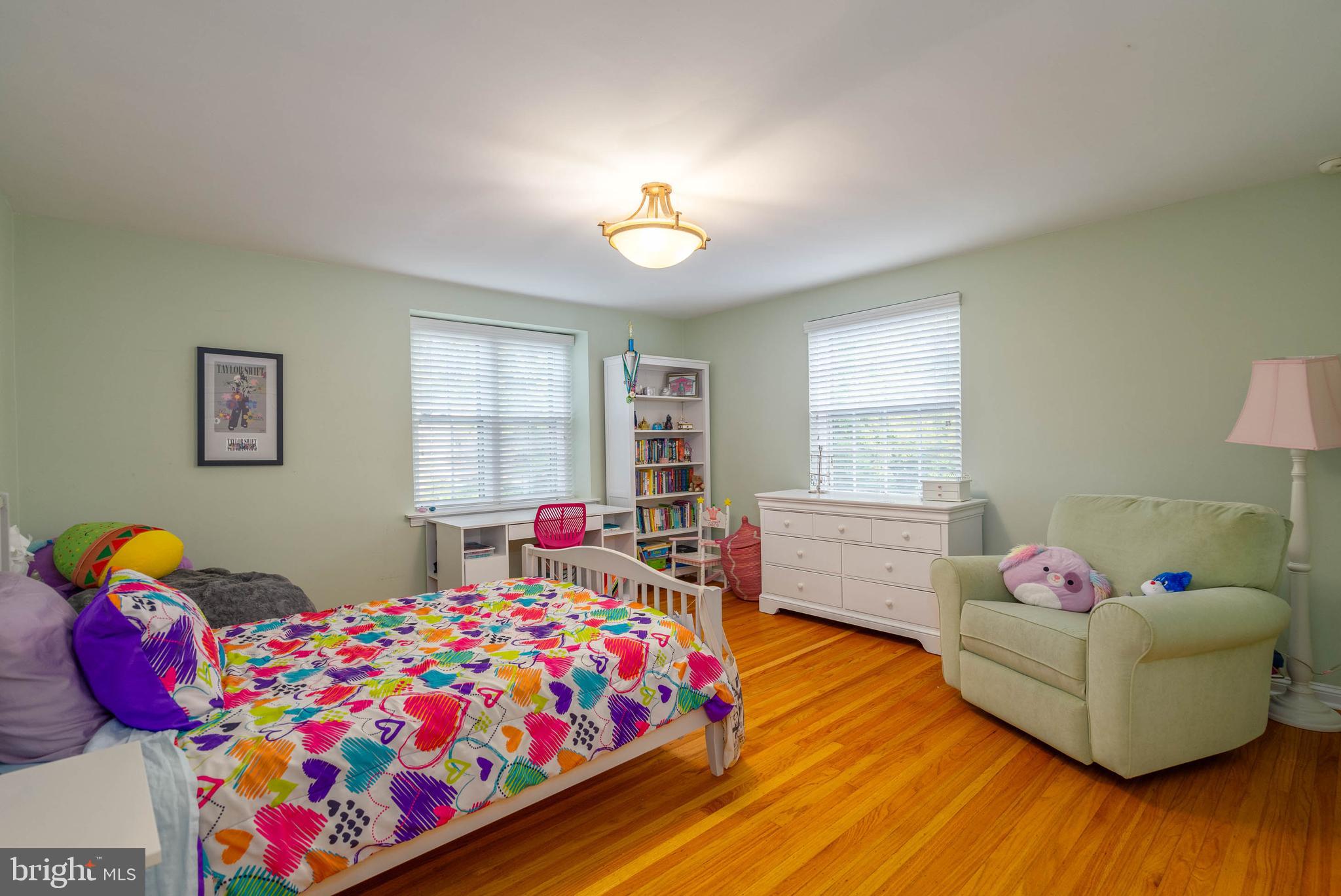 544 Winding Way