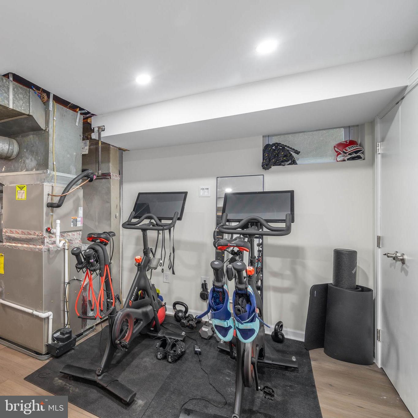 544 Winding Way