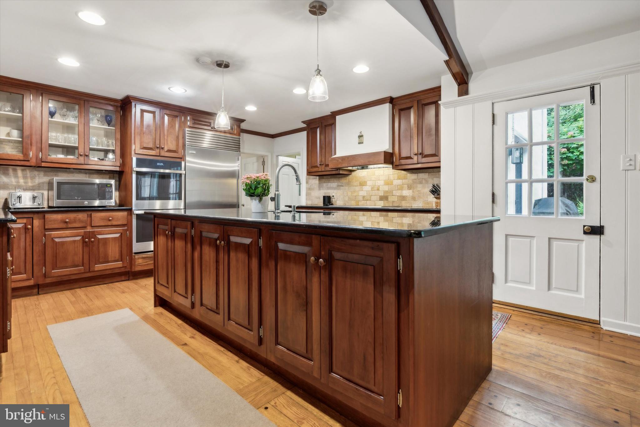 429 Morris Ave