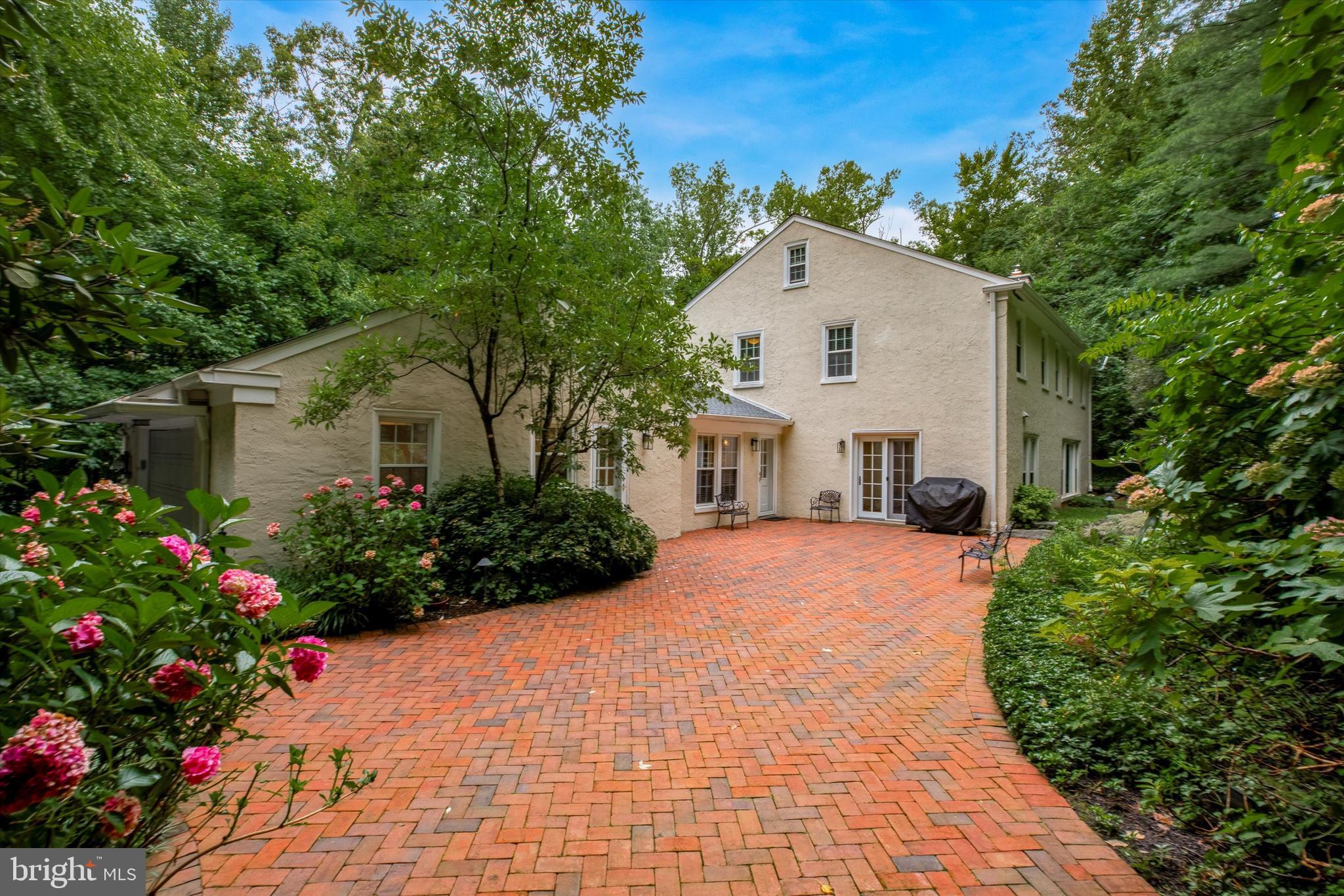 429 Morris Ave