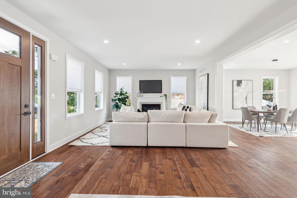 237 Osceola Ave