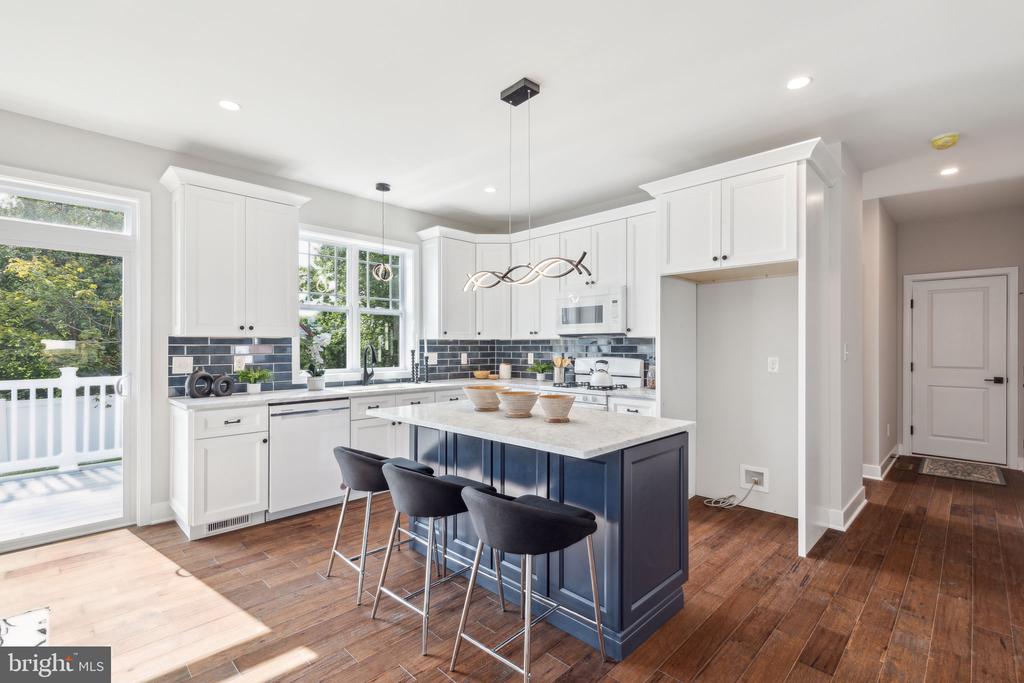 237 Osceola Ave