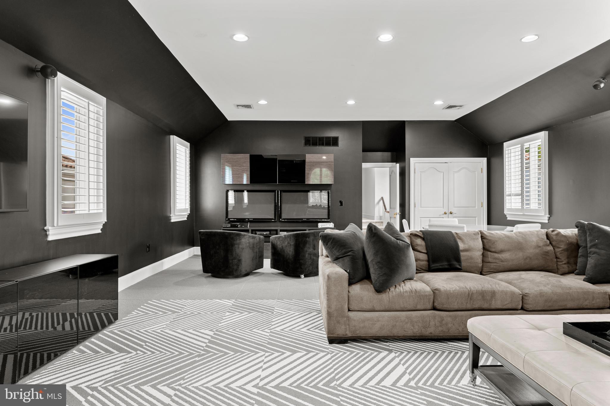 1120 Bryn Tyddyn Dr