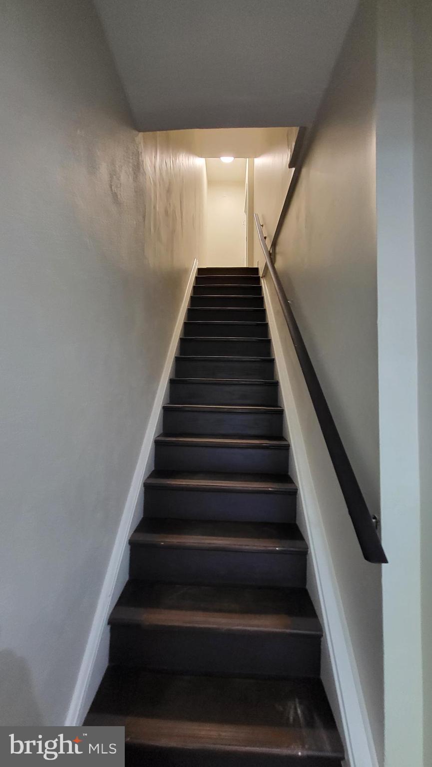 123 WALNUT AVE #2