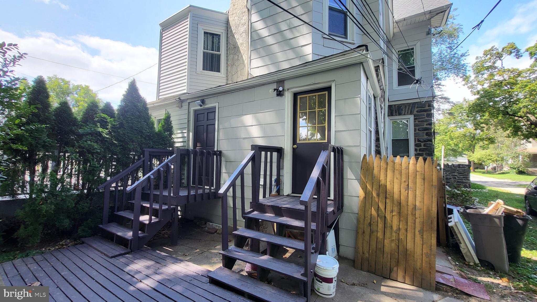 123 WALNUT AVE #2
