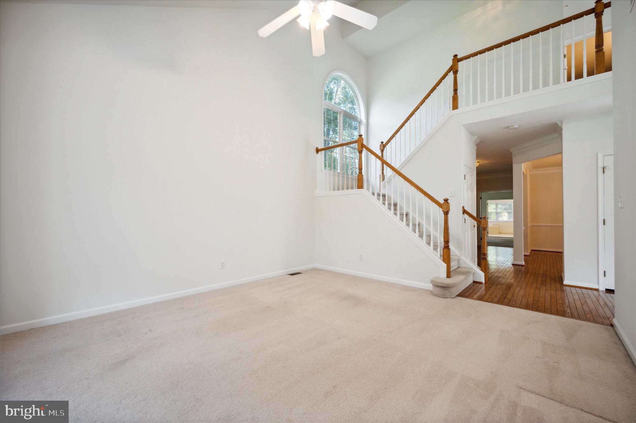 140 DORAL DR