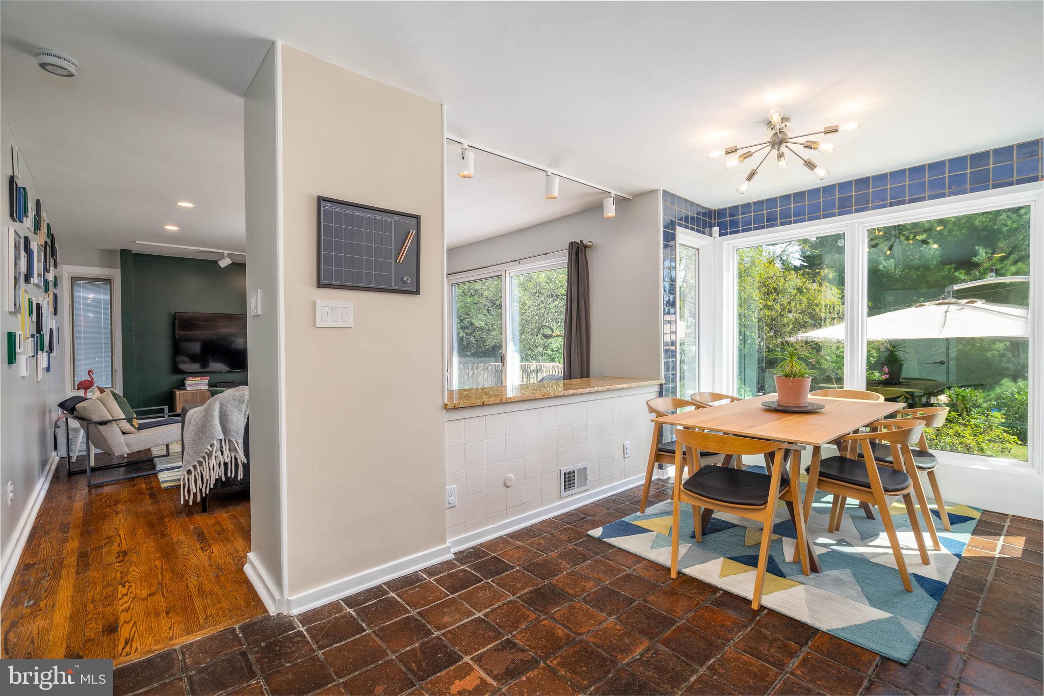 600 Argyle Cir