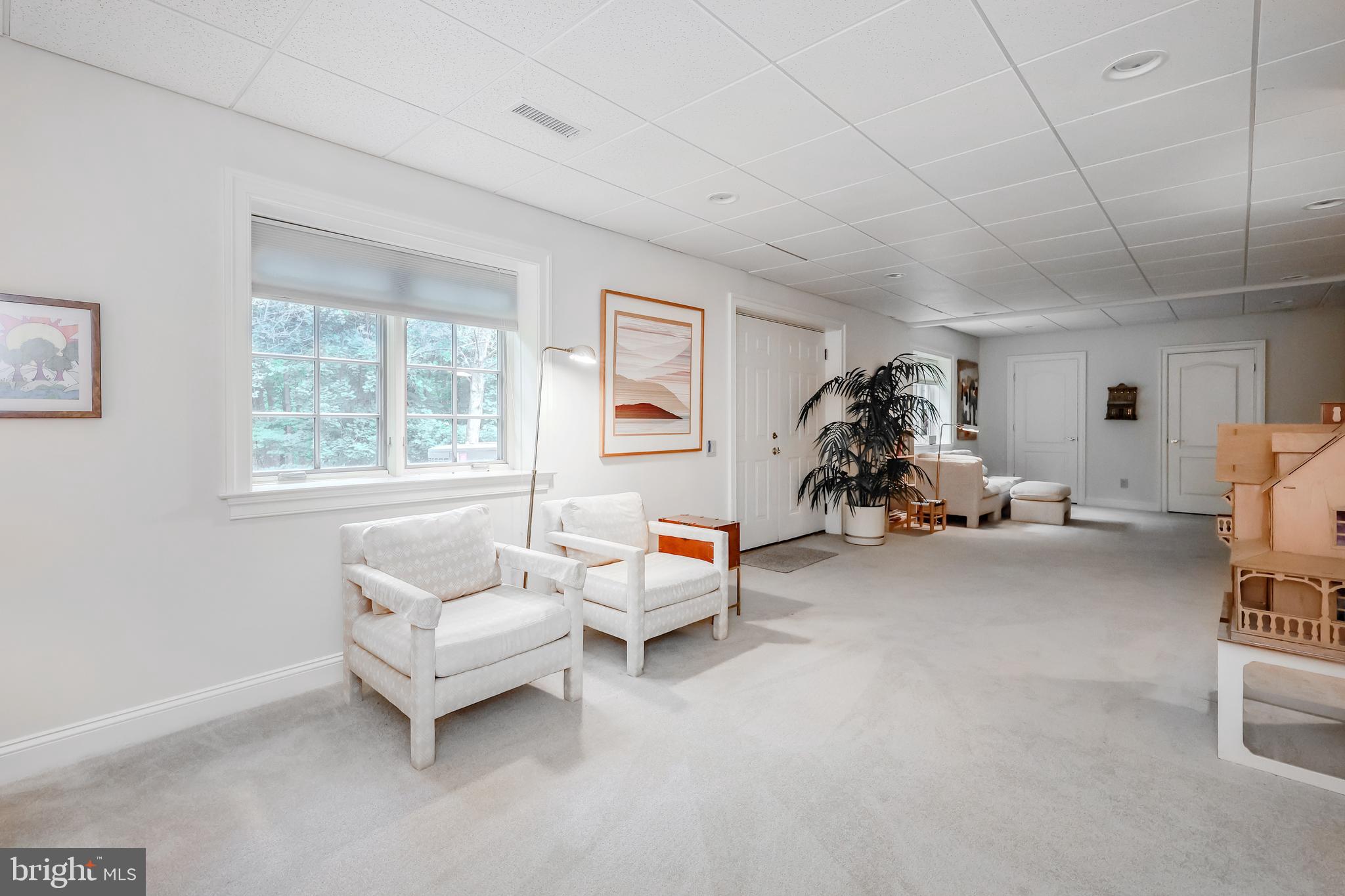 820 Harriton Rd
