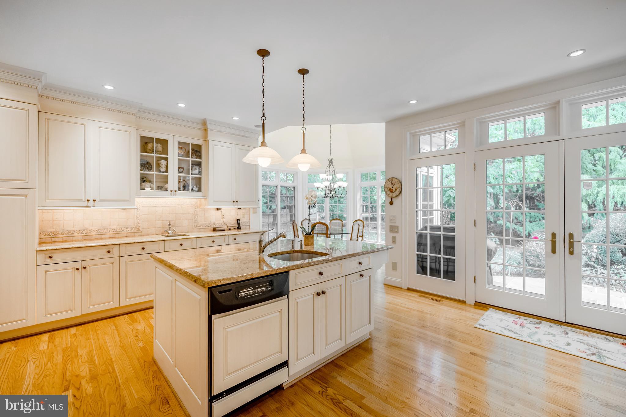 820 Harriton Rd