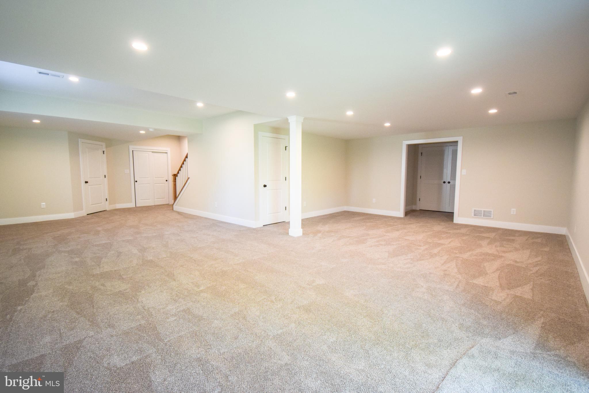 842 Fernhill Rd