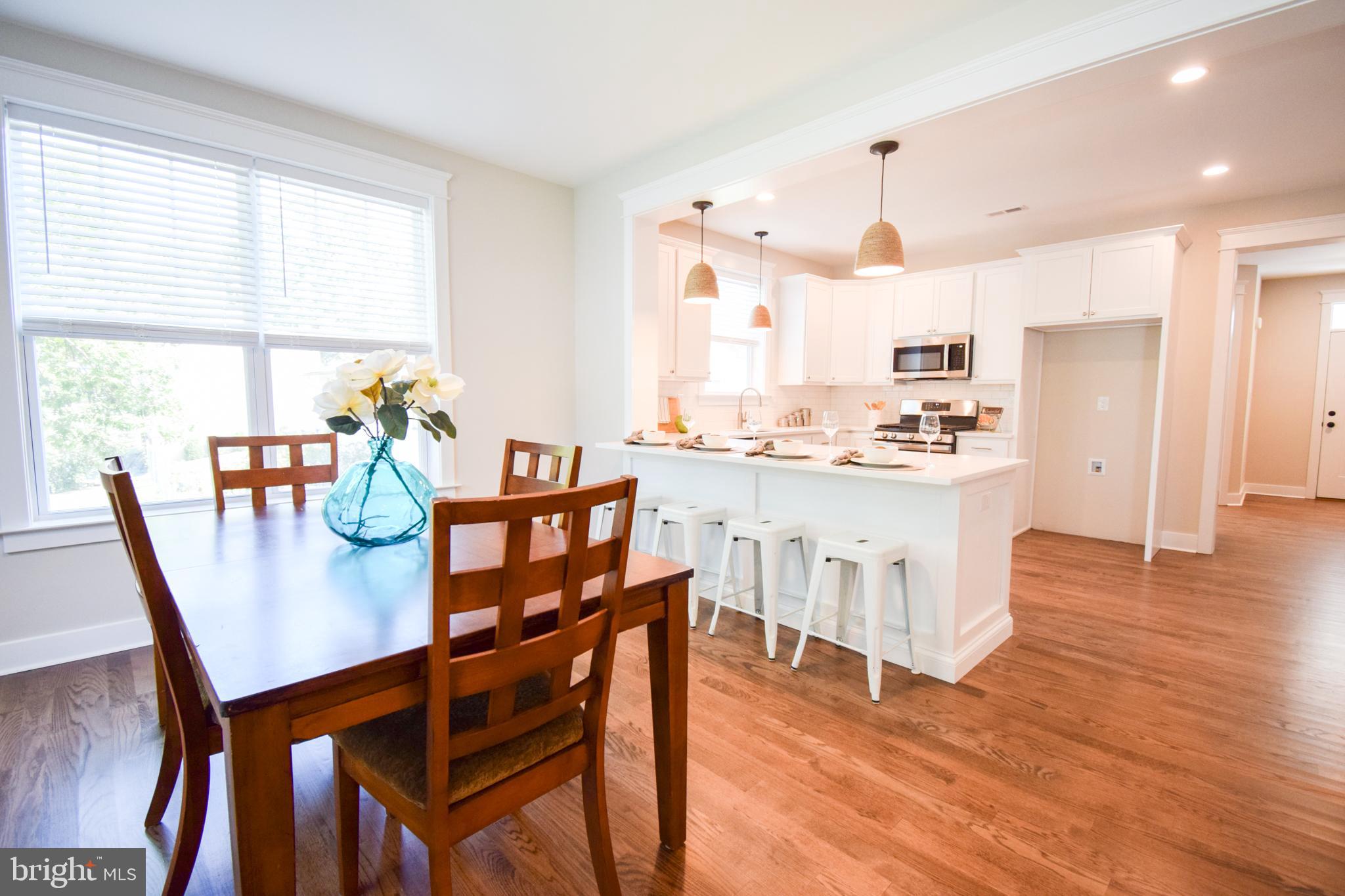 842 Fernhill Rd