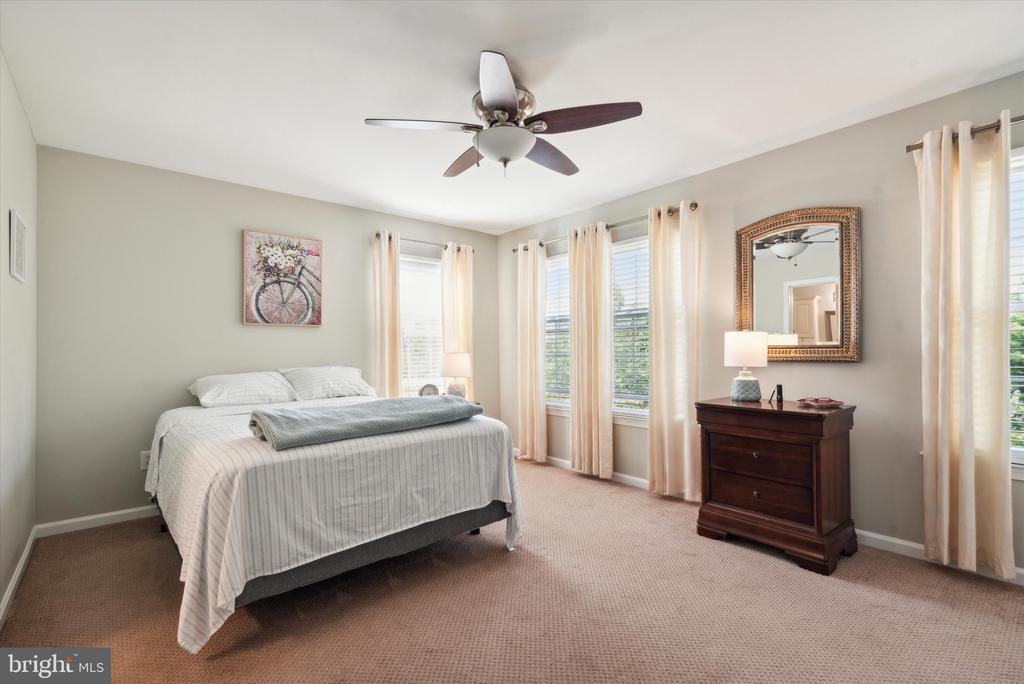 101 Providence Ct