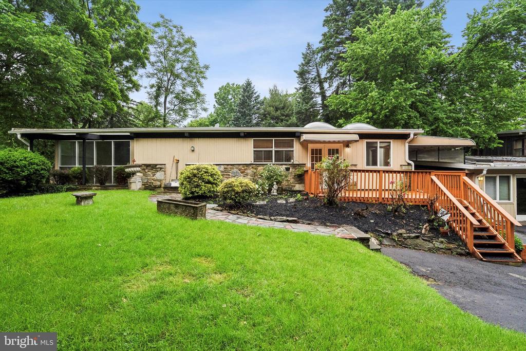 800 Pardee Ln