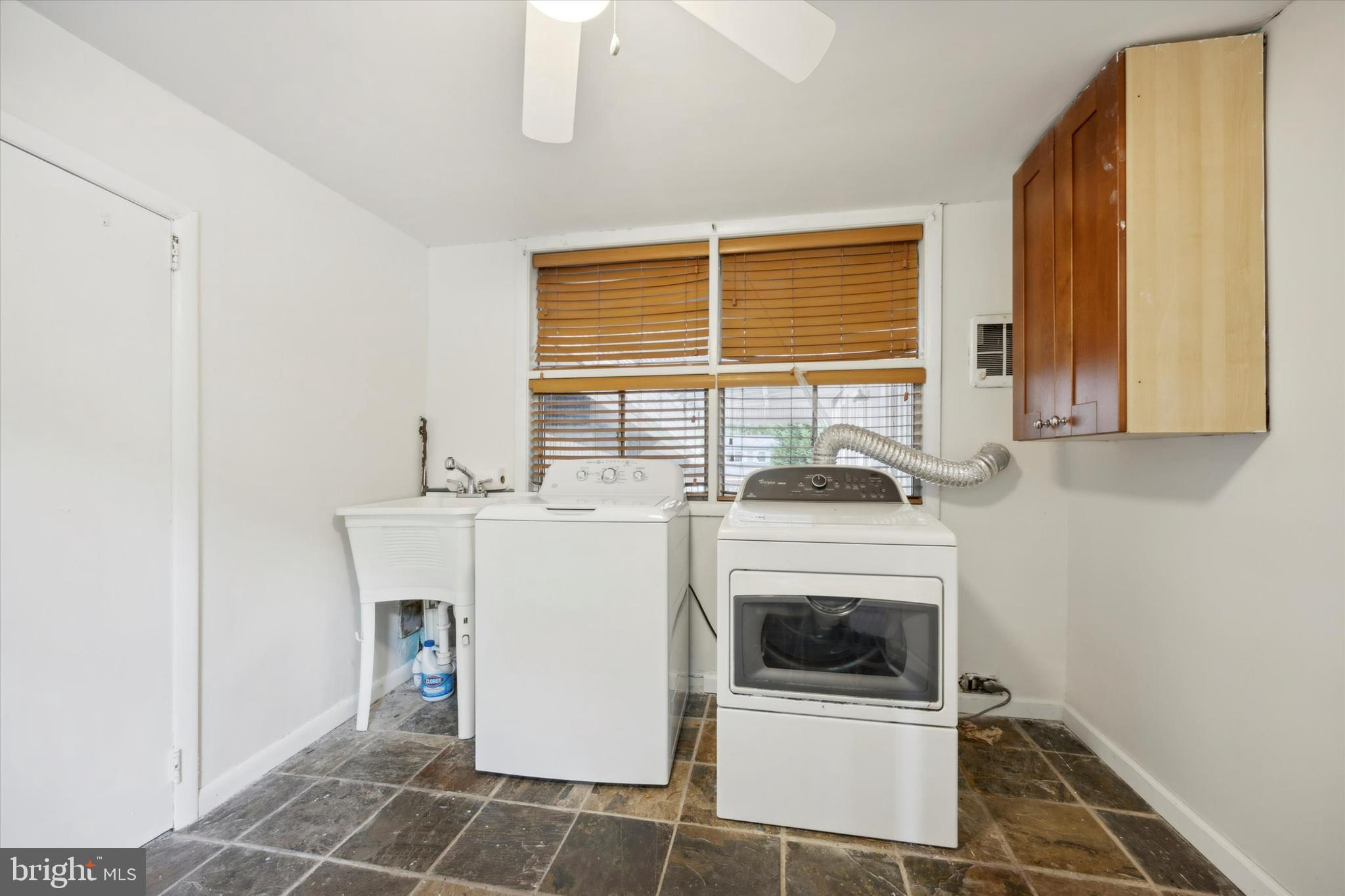 800 Pardee Ln