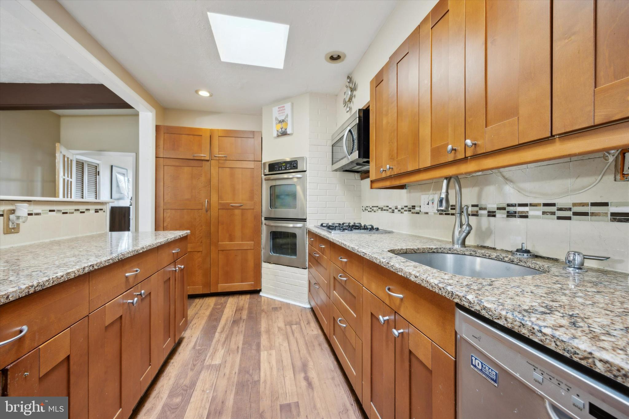 800 Pardee Ln
