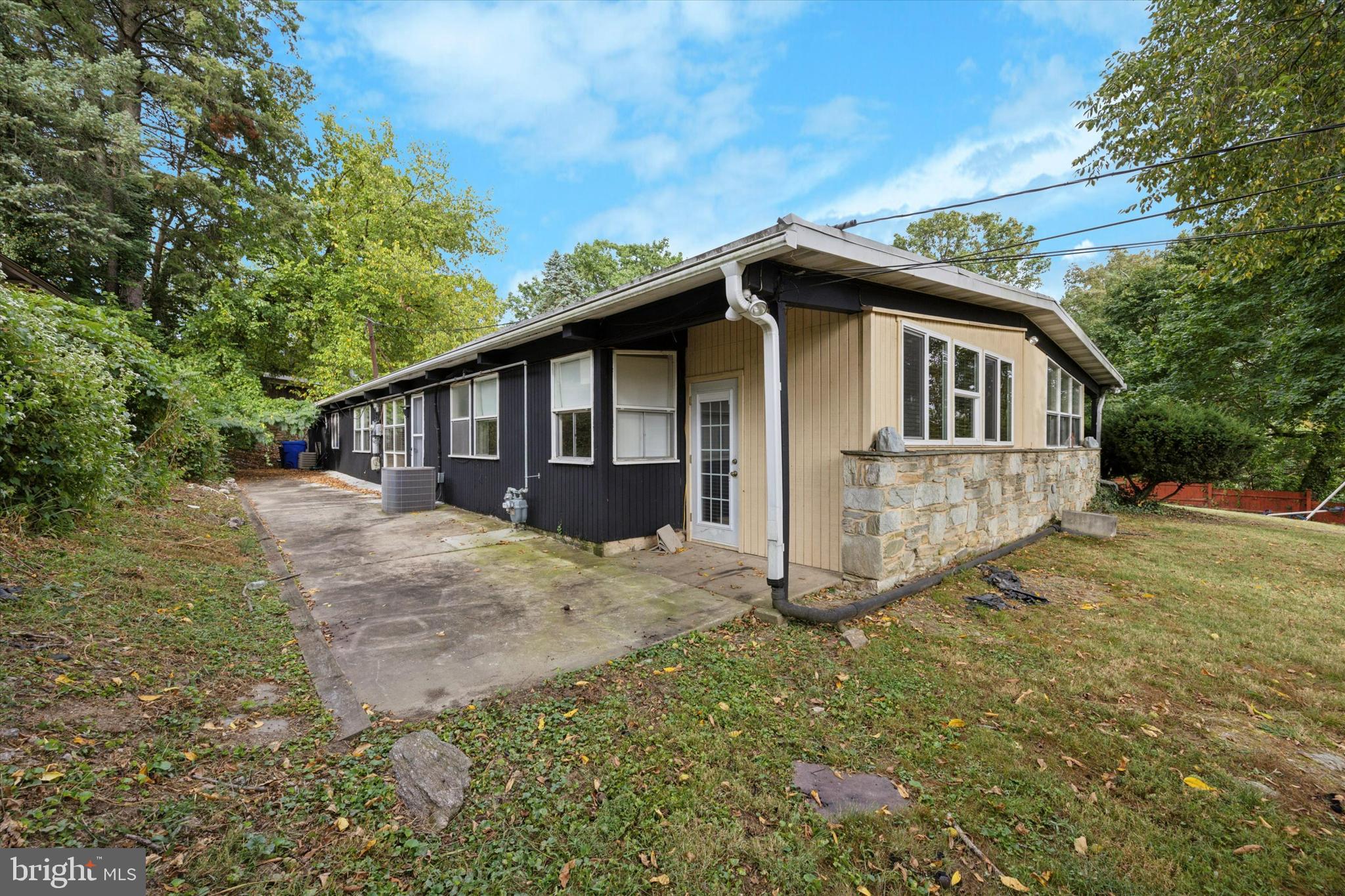800 Pardee Ln