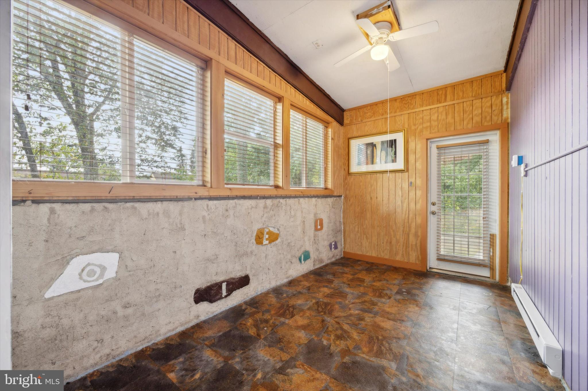 800 Pardee Ln