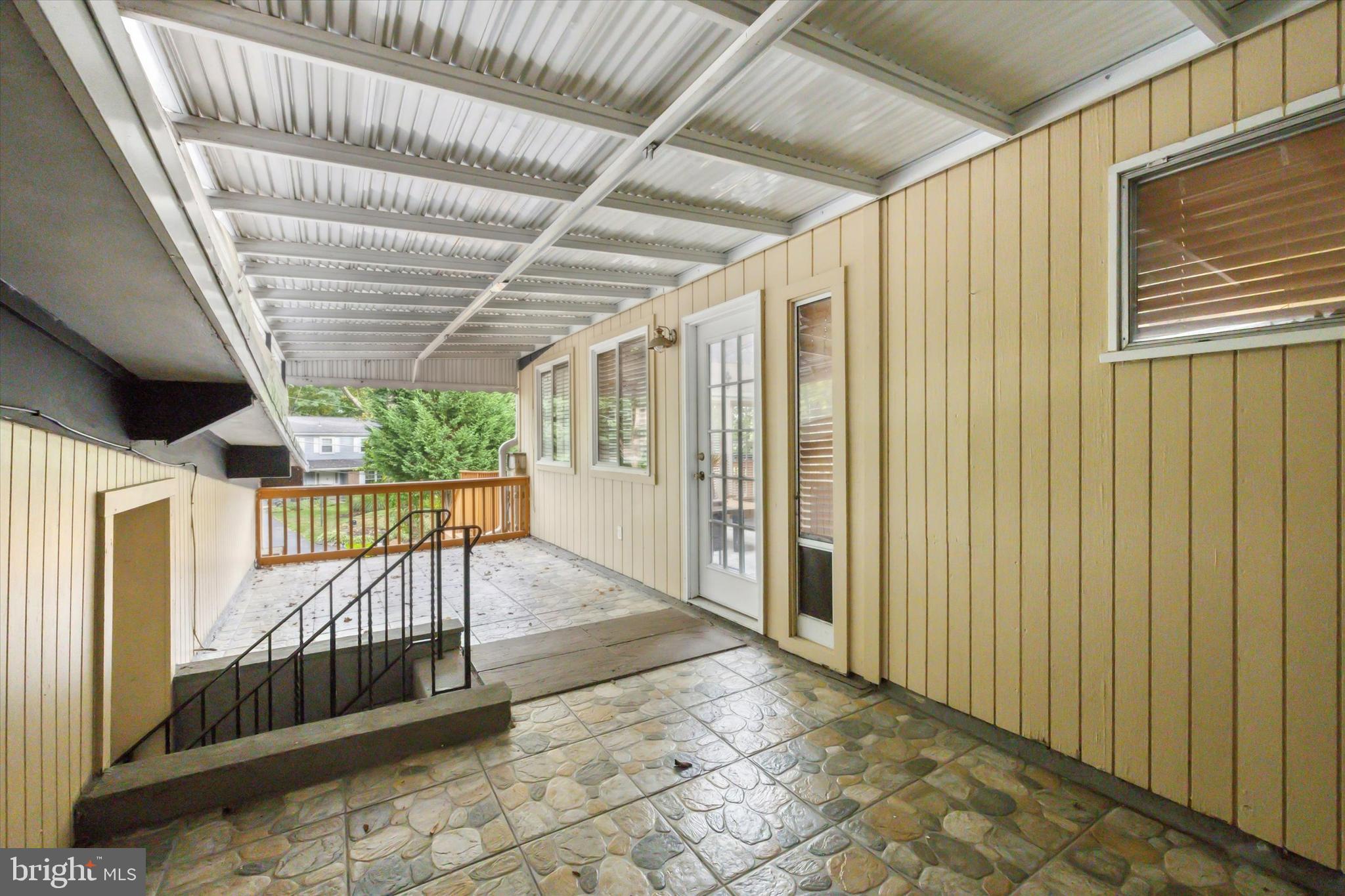 800 Pardee Ln