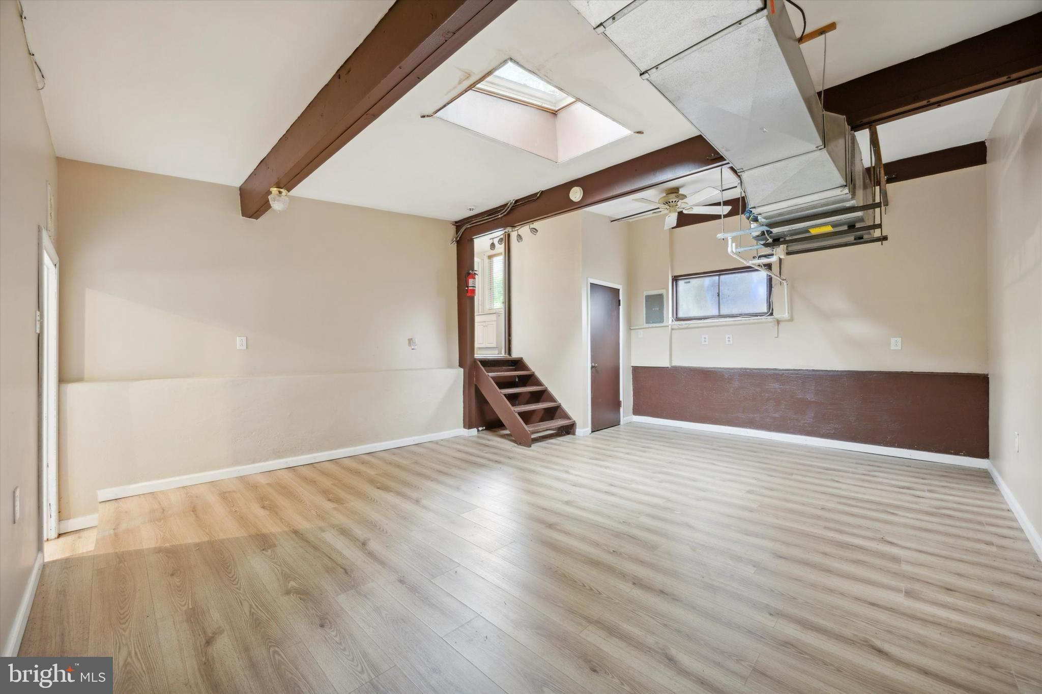 800 Pardee Ln