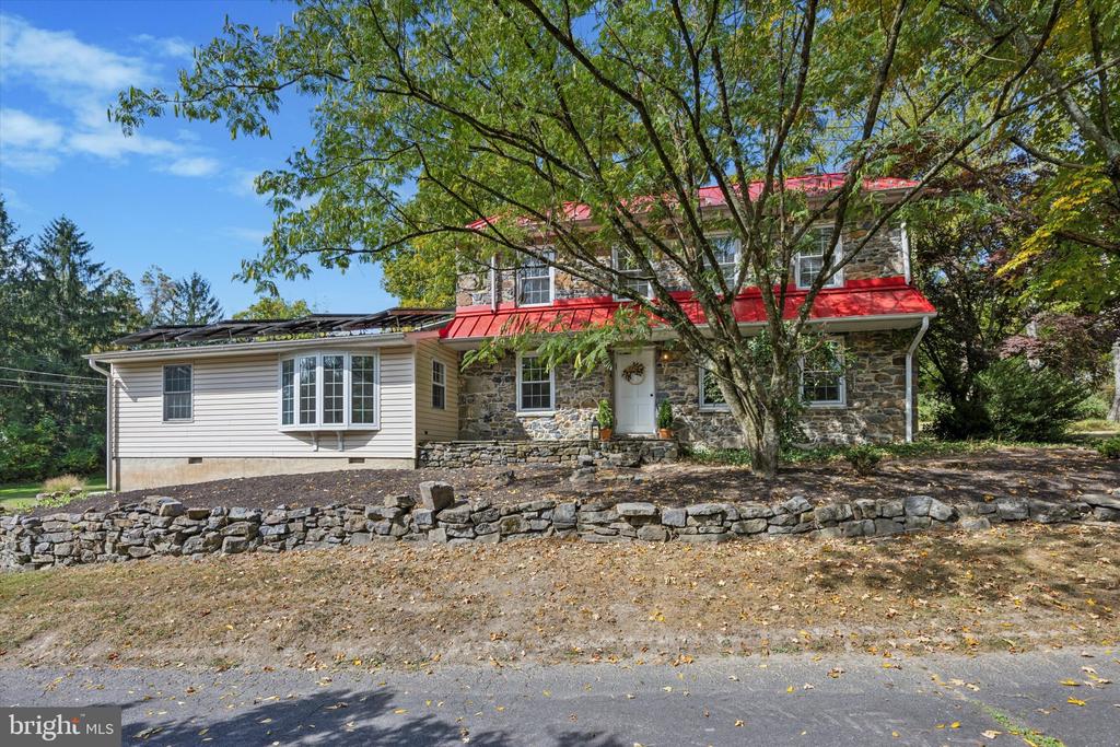 85 Bragg Rd