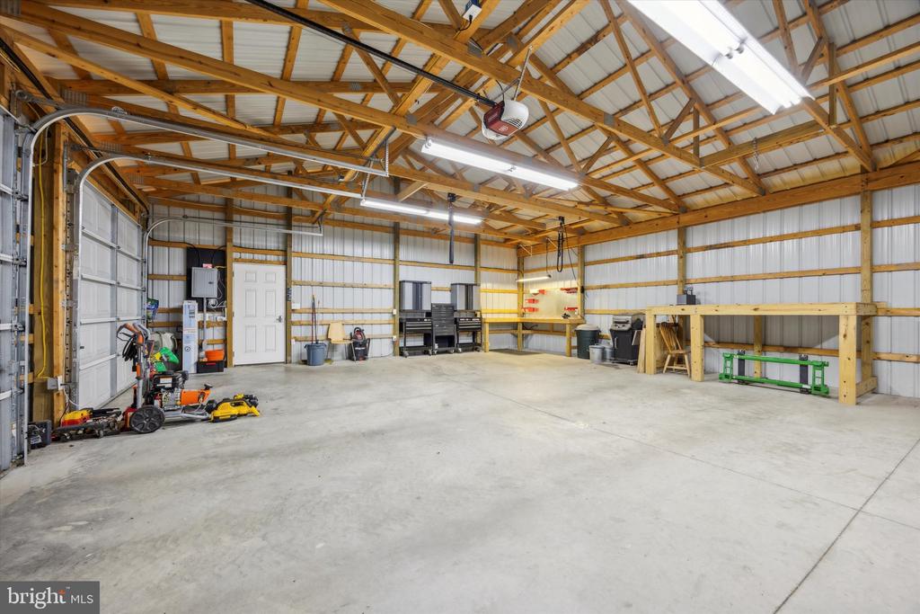 85 Bragg Rd
