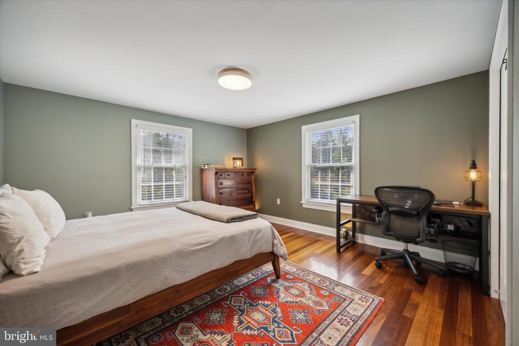 85 Bragg Rd