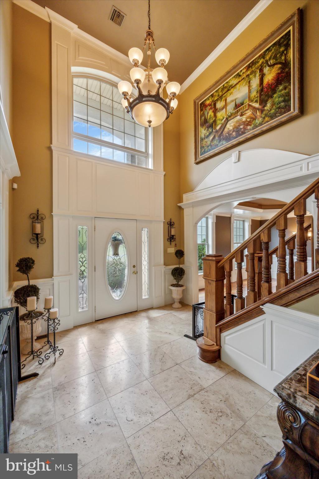 4038 Roberts Ln