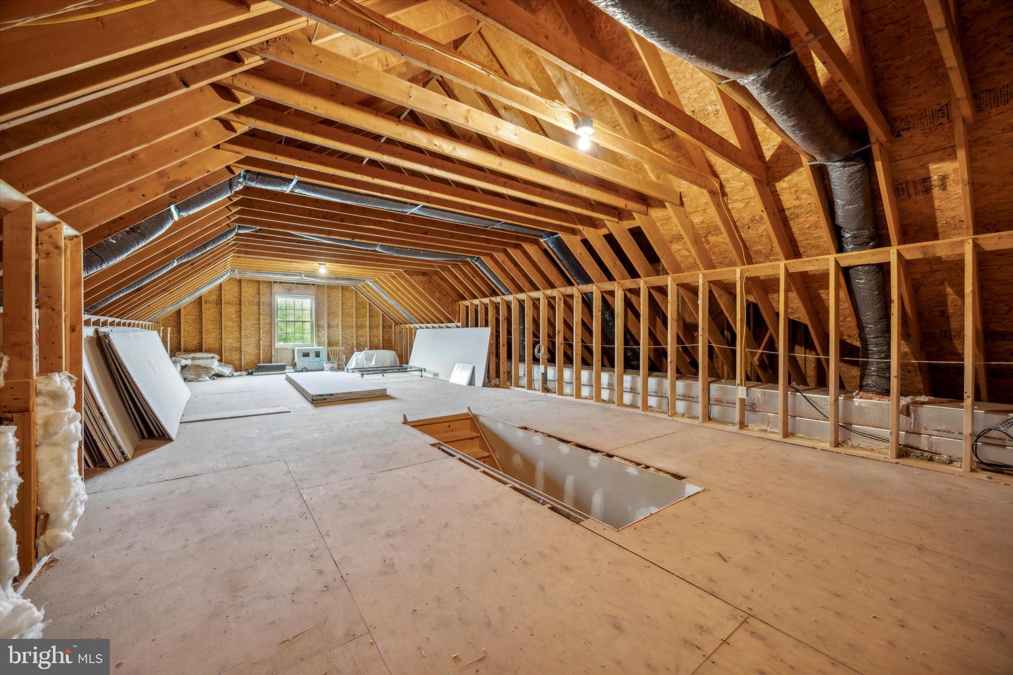 4038 Roberts Ln