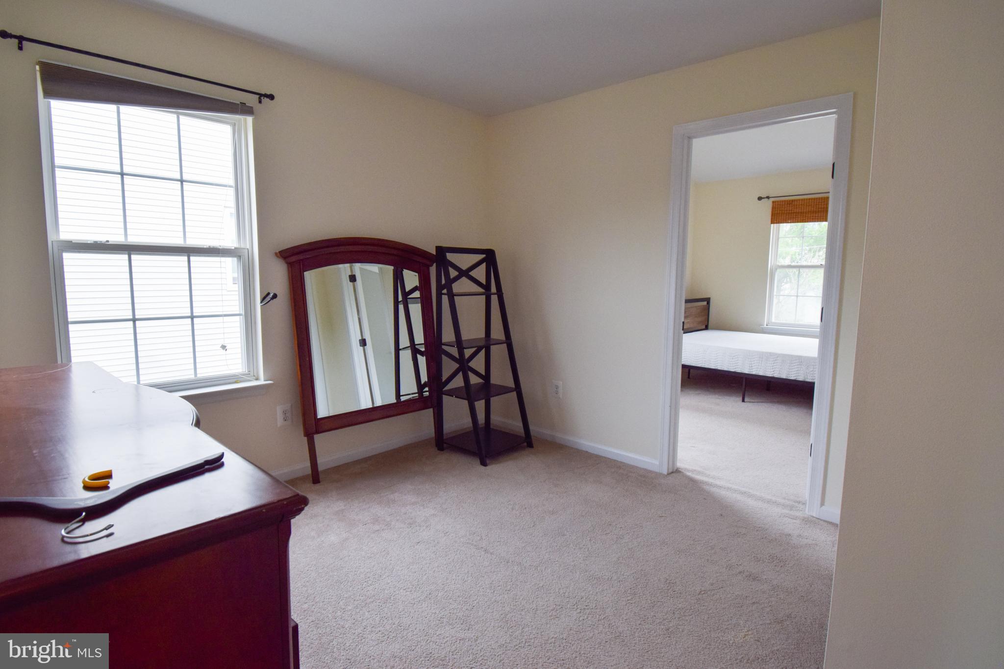 336 Girard Ave