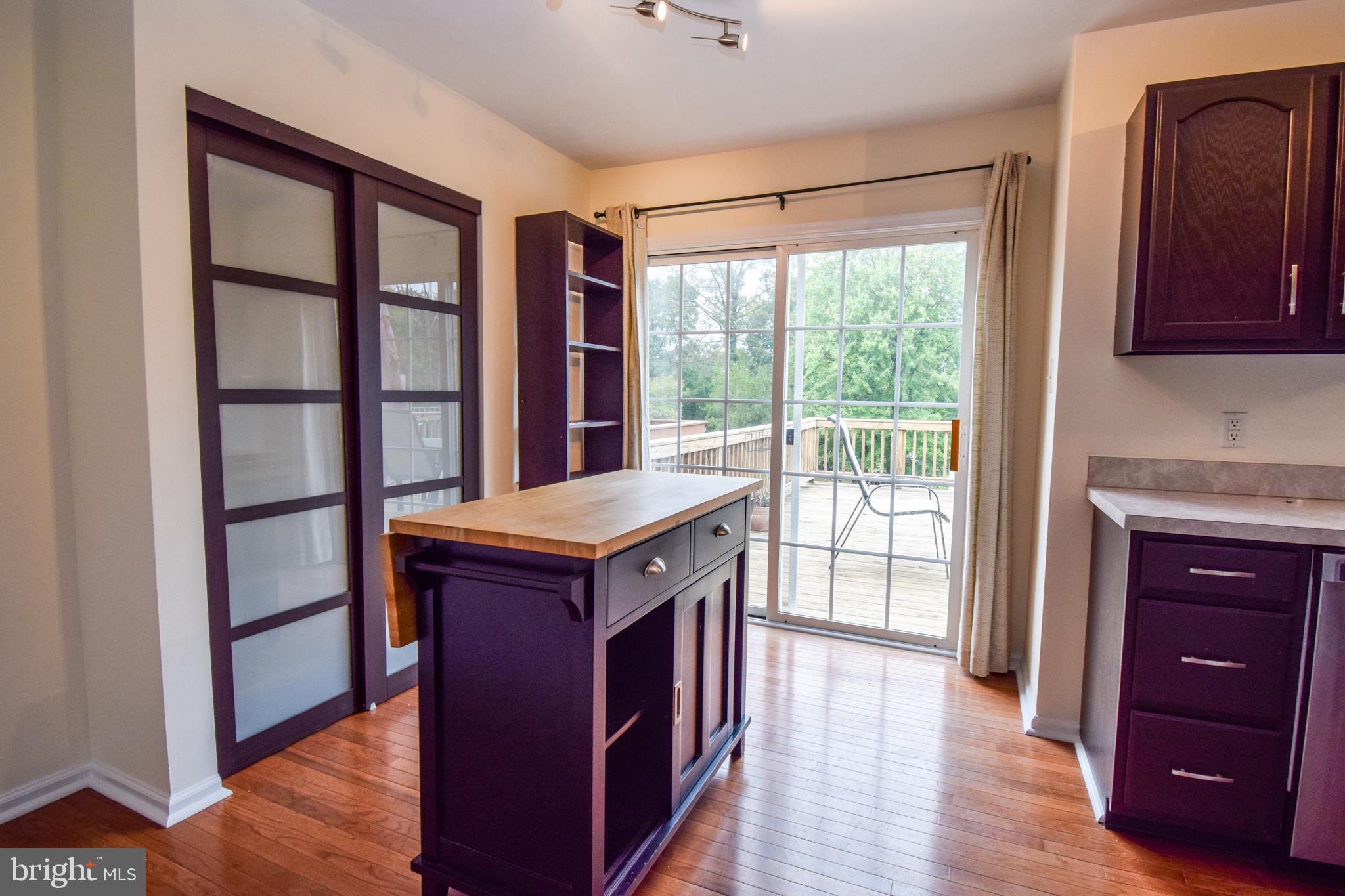 336 Girard Ave