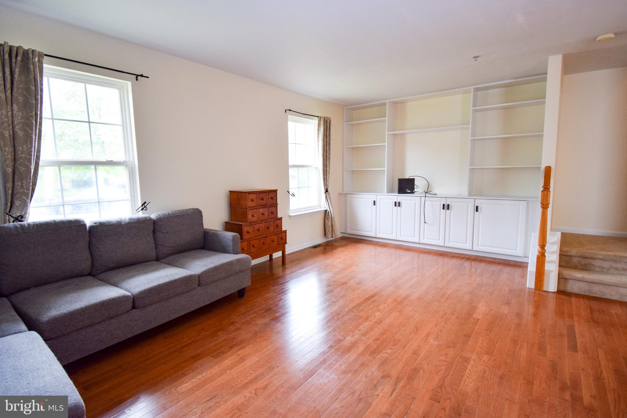 336 Girard Ave