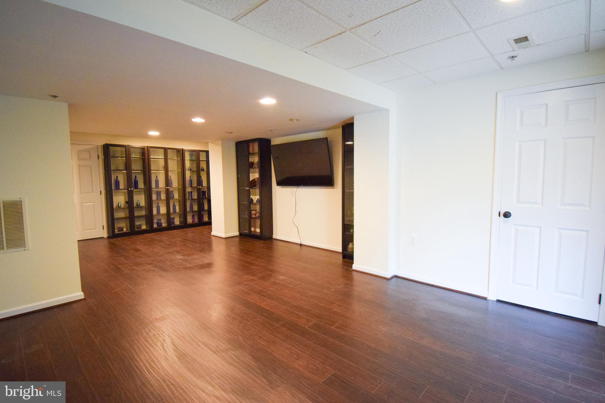 336 Girard Ave