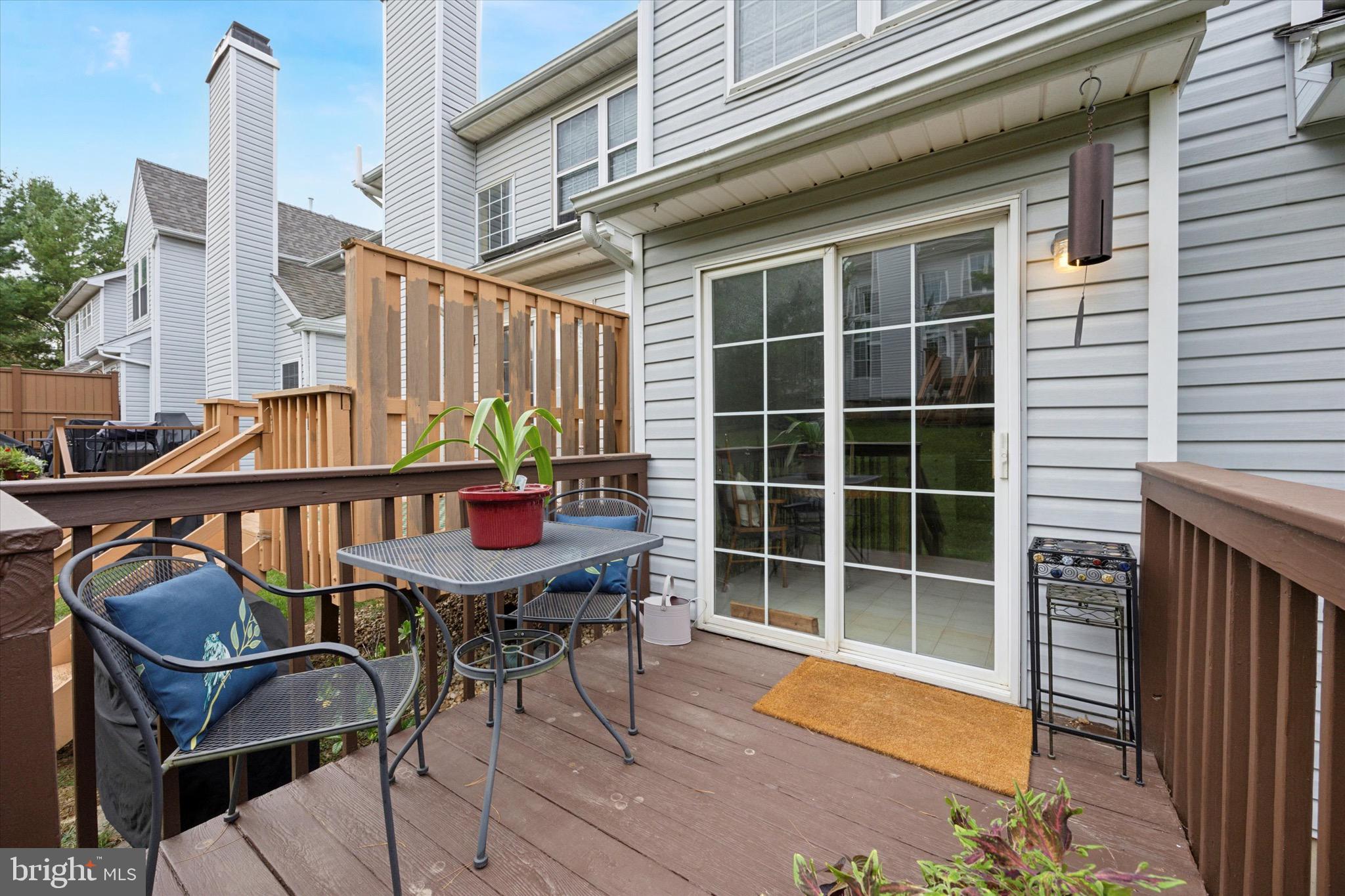6002 Windsong Ct