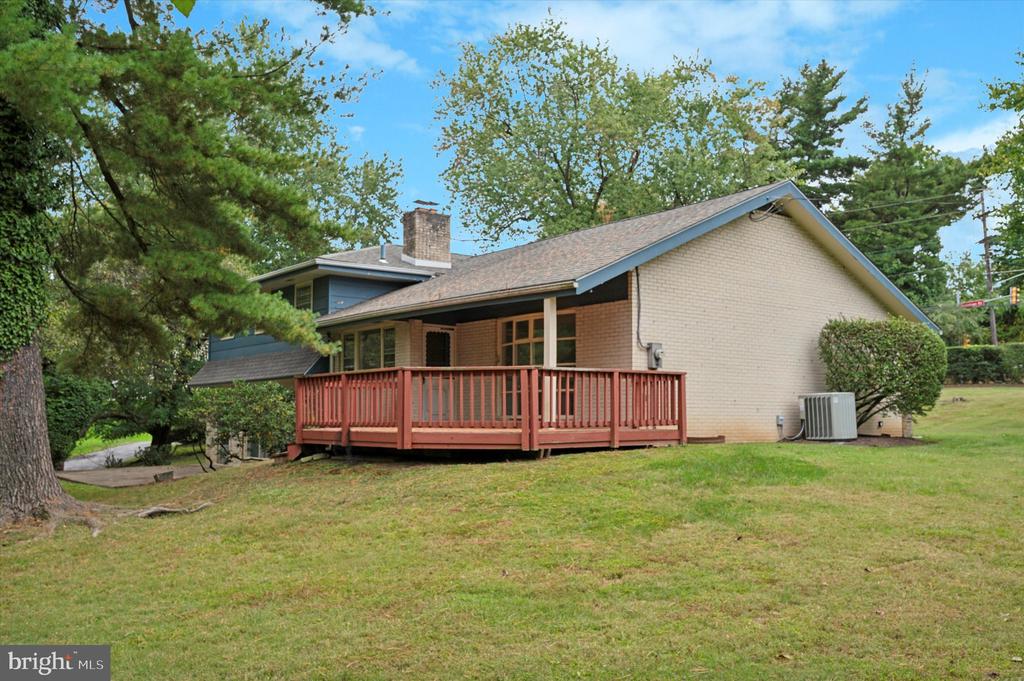 136 Cedar Rd