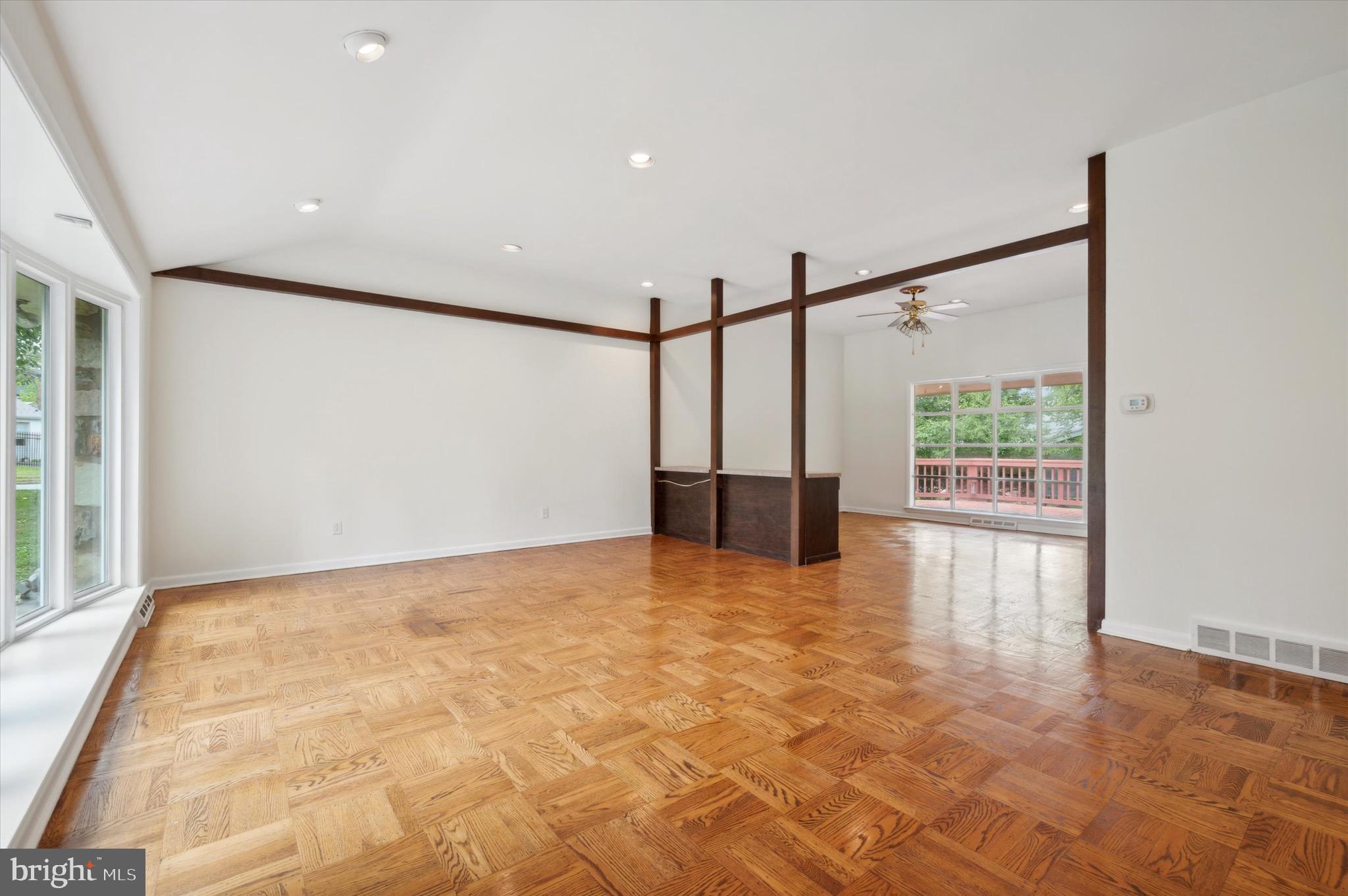 136 Cedar Rd