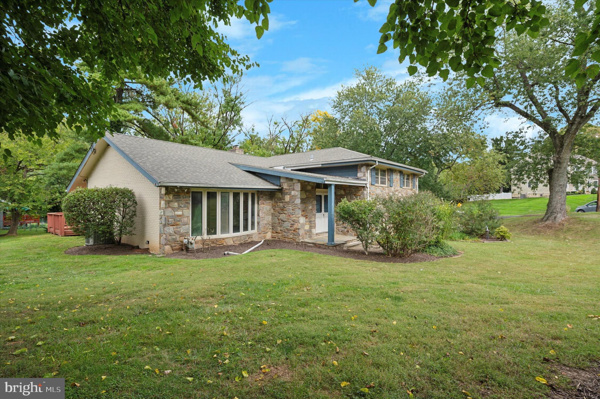 136 Cedar Rd