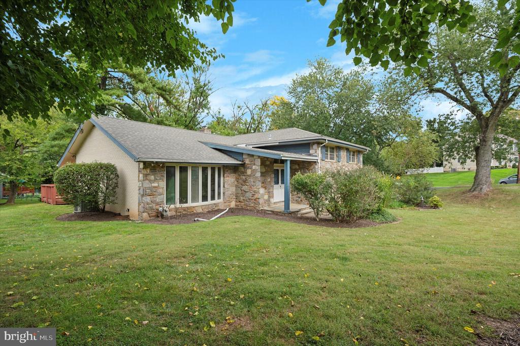 136 Cedar Rd