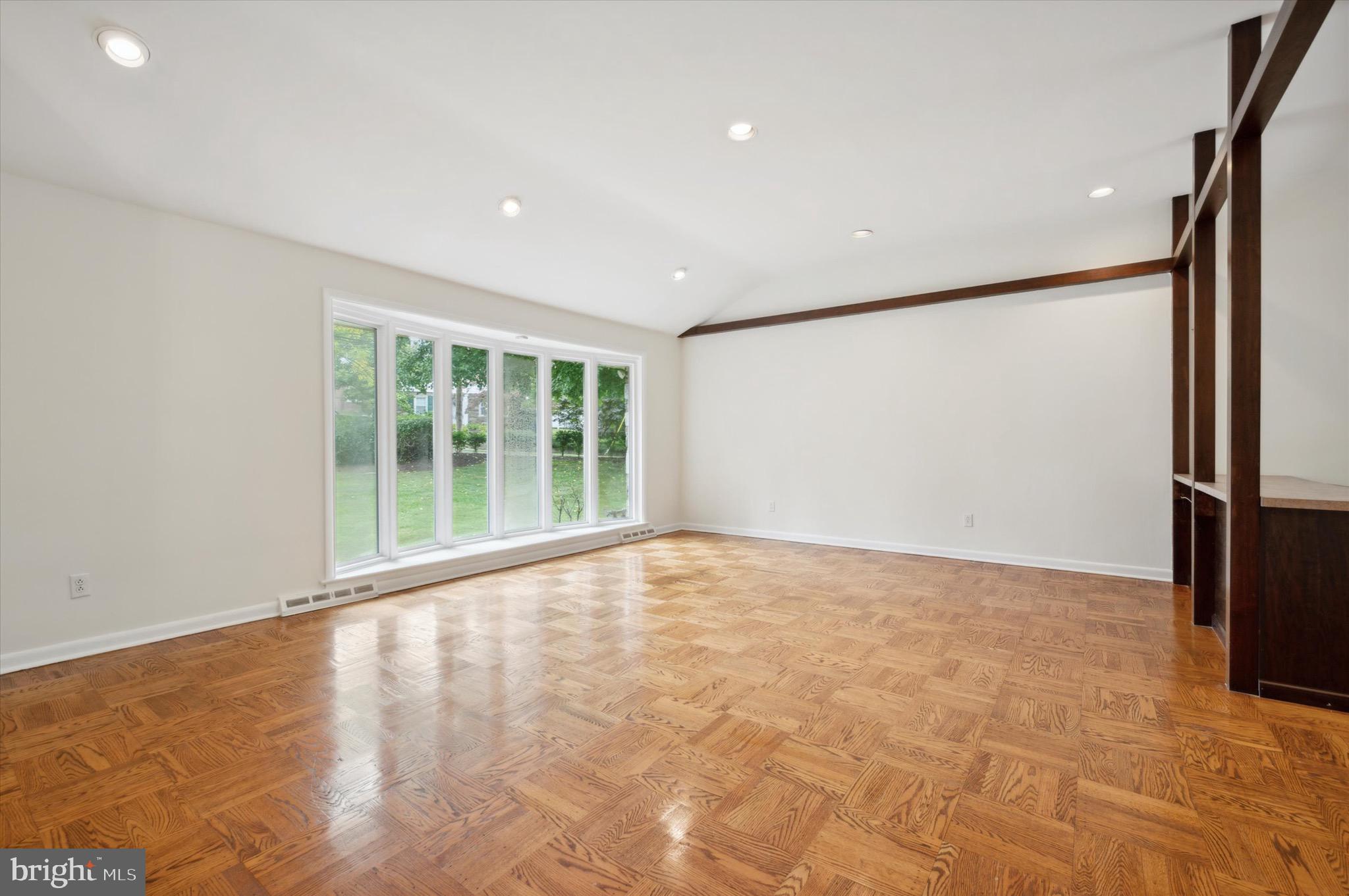 136 Cedar Rd