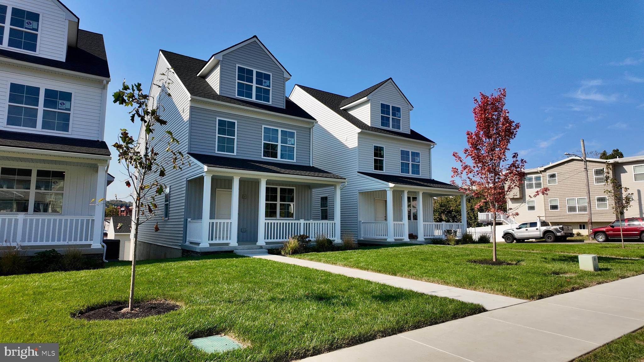 Lot 22 E 8th Ave