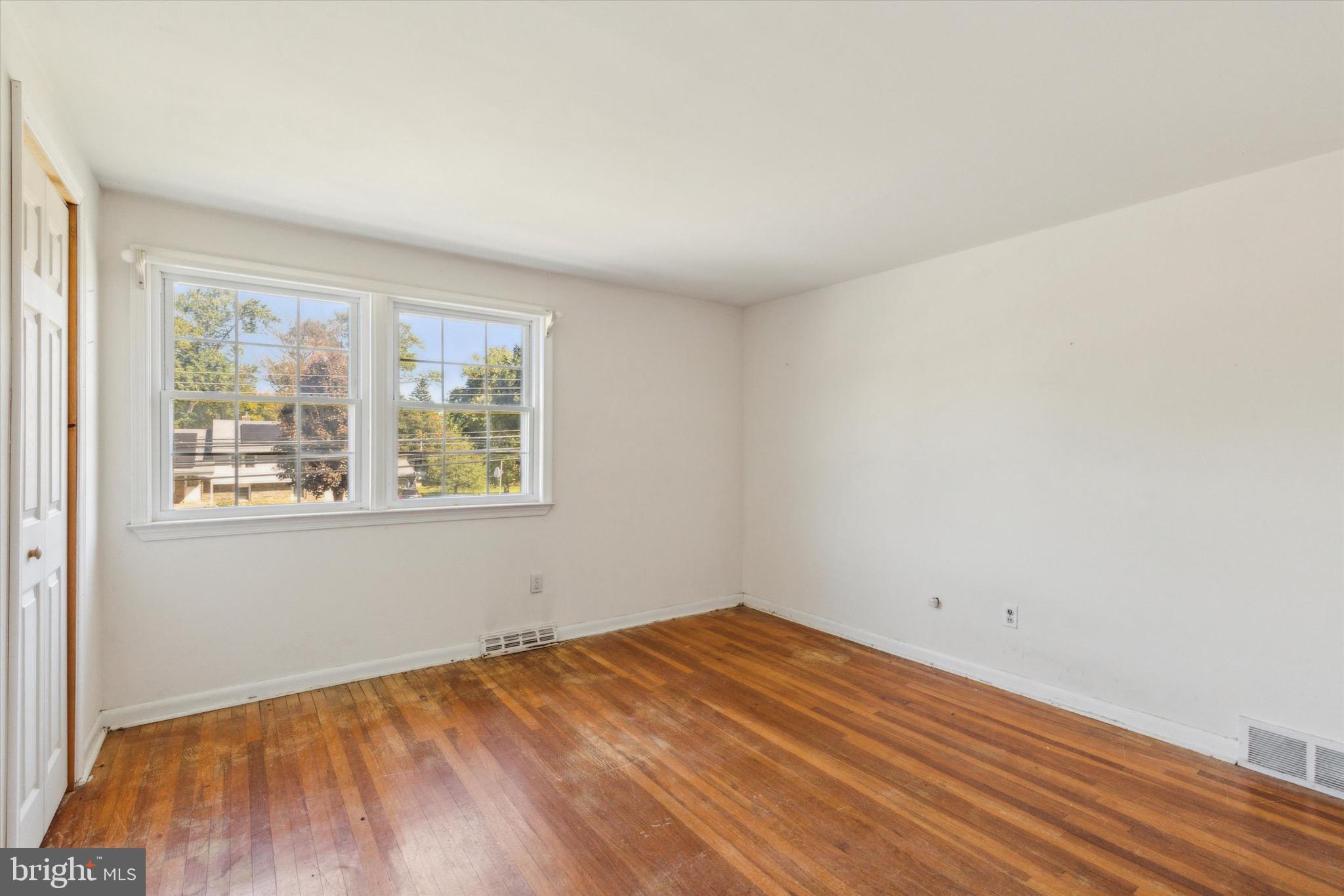 908 Township Line Rd