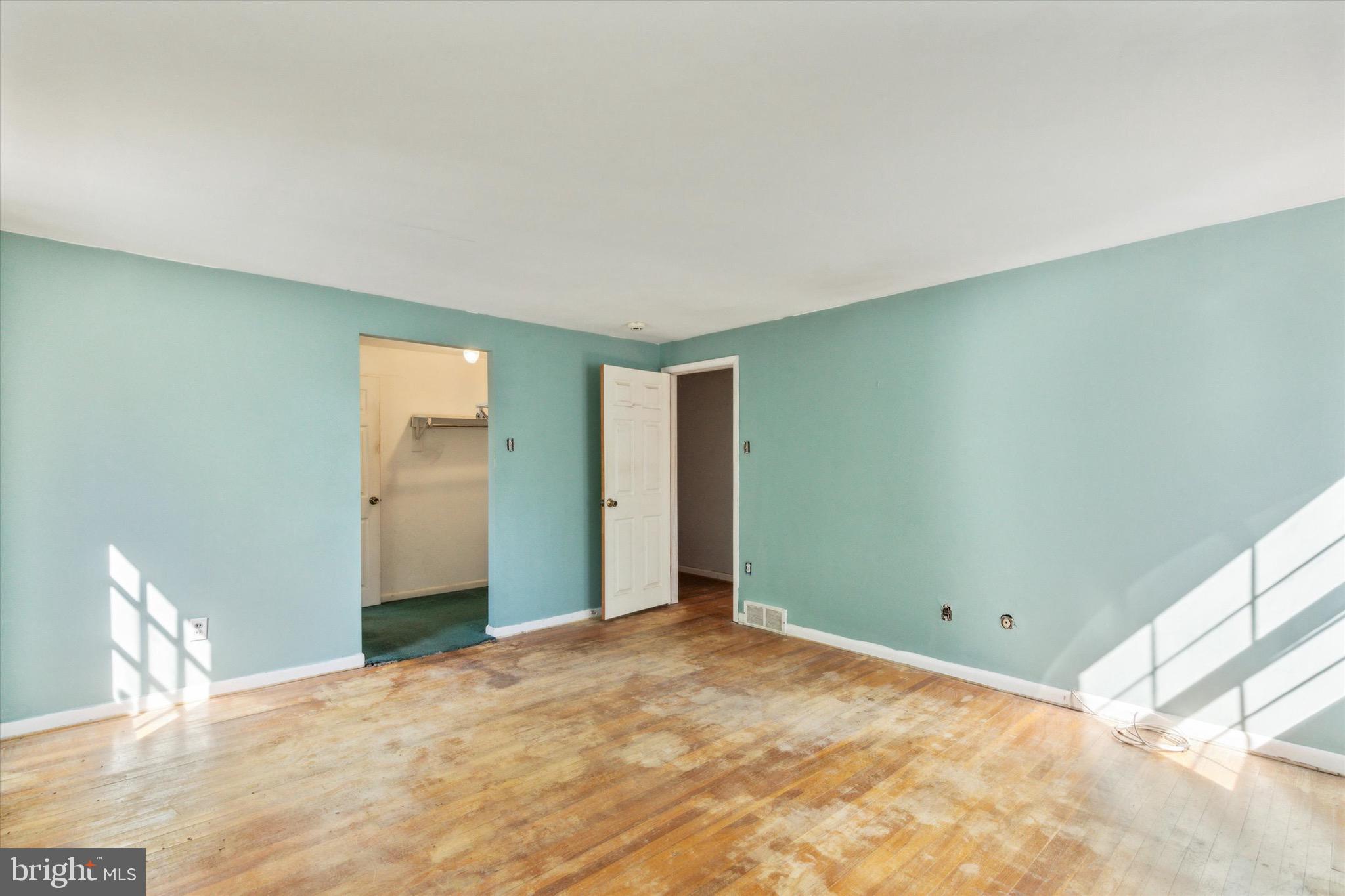 908 Township Line Rd