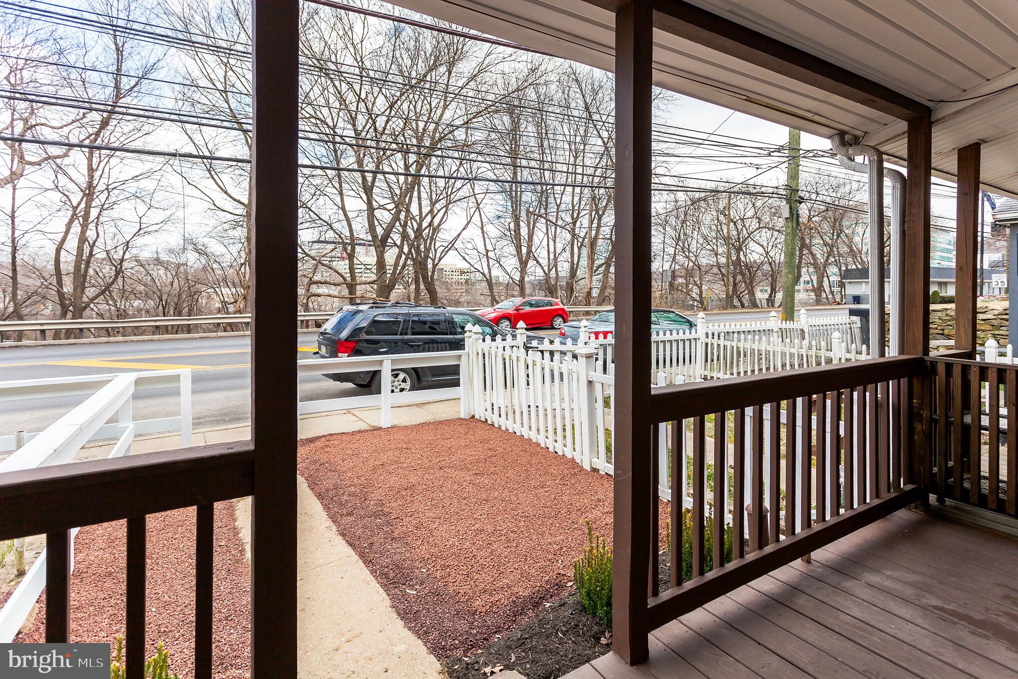 157 FRONT ST
