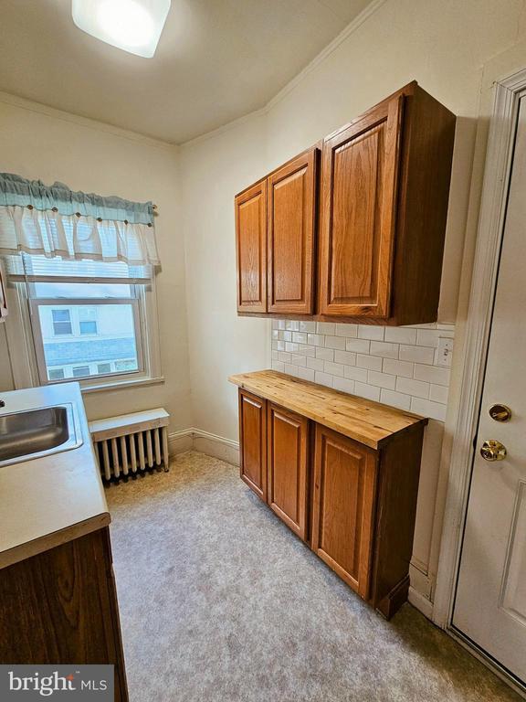 118 LINWOOD AVE #2F
