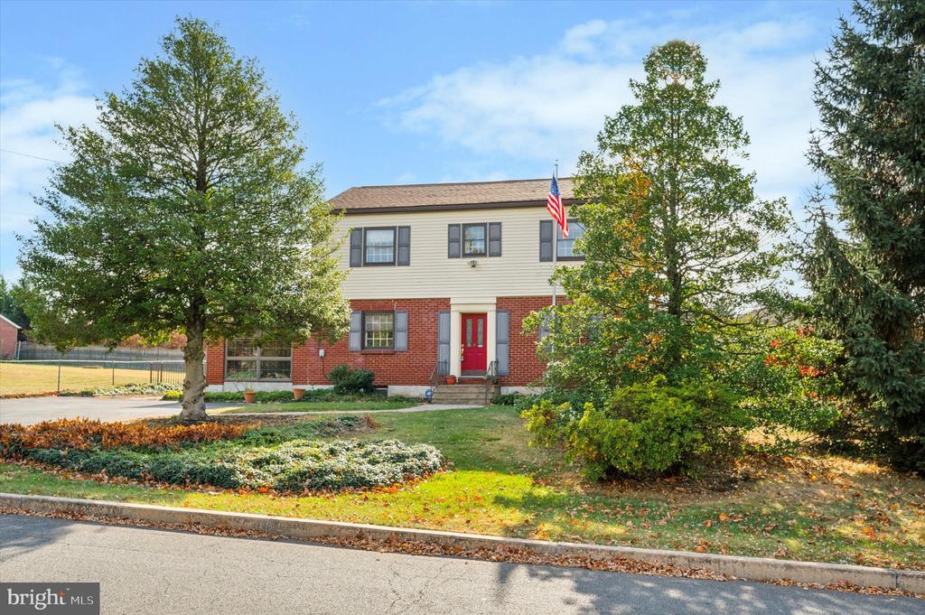 1418 Daws Rd