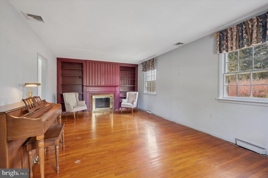 1418 Daws Rd