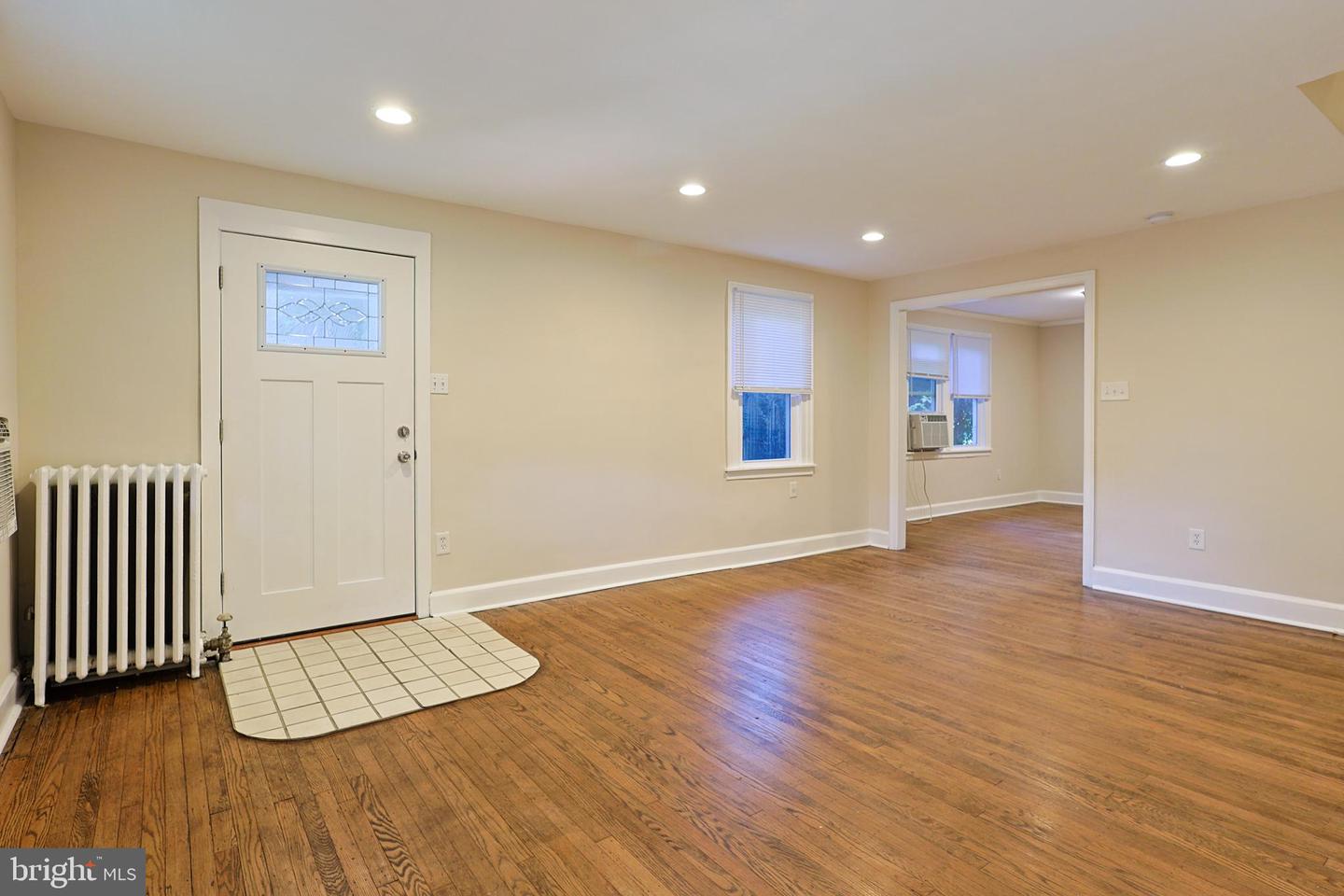 247 TRENT RD