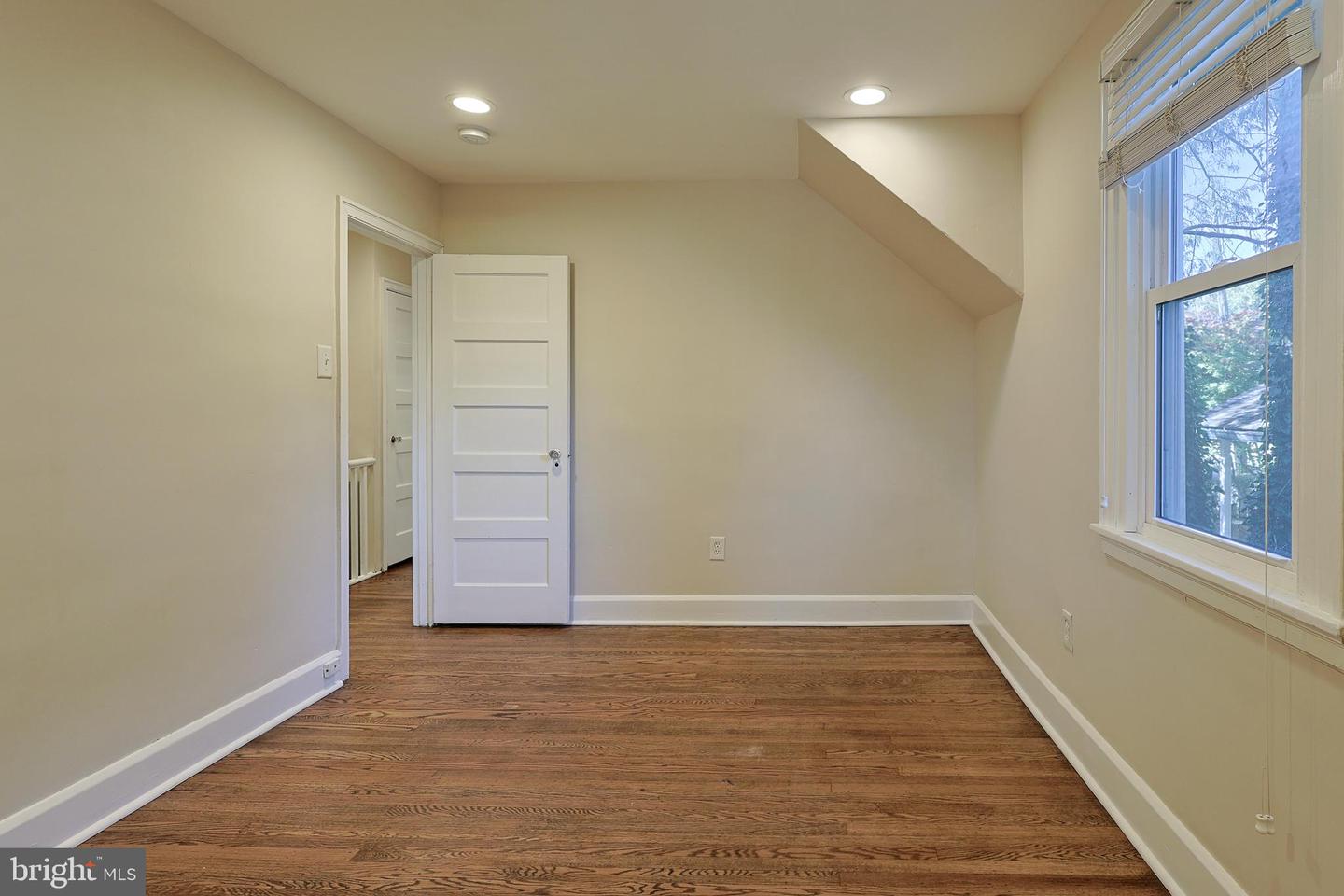 247 TRENT RD