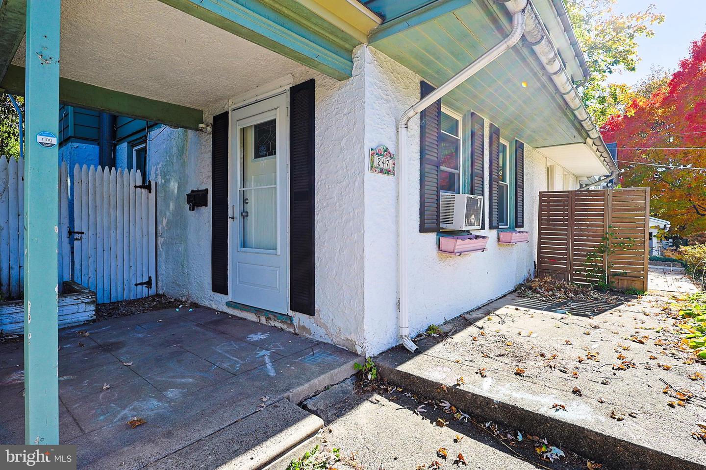 247 TRENT RD