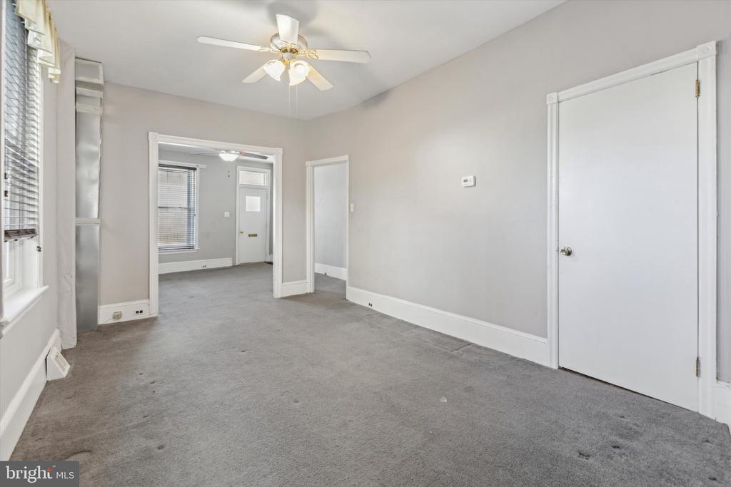 66 Price St